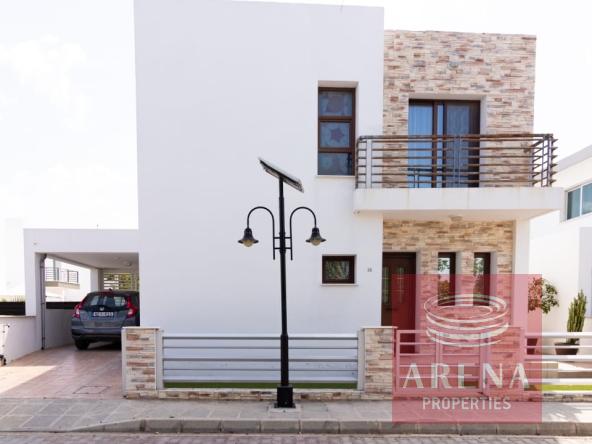 3 bed villa in pyla