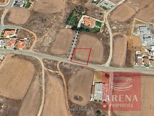 residential land in paralimni