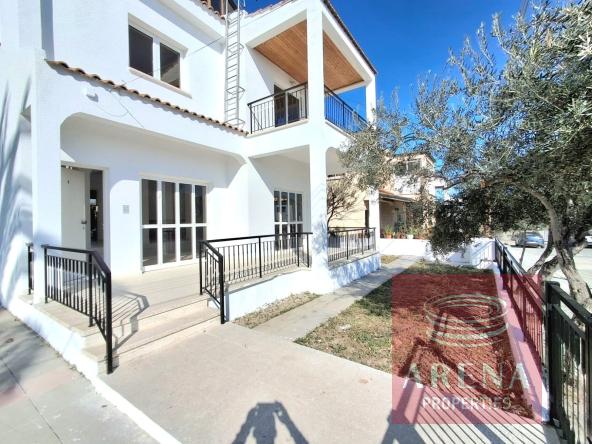 1 3 BED VILLA ARADIPPOU 9115