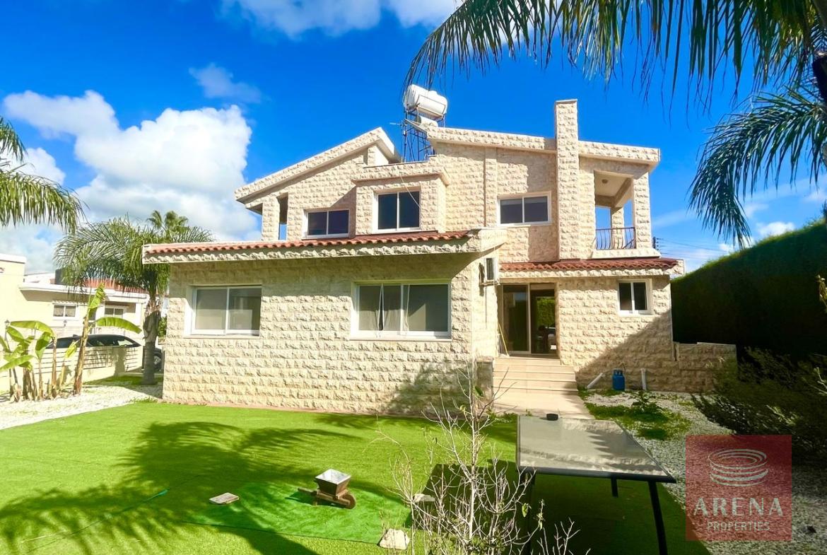 3 BED VILLA IN PERVOLIA