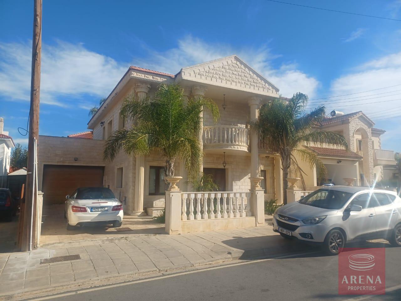 3 bed villa in Vrysoulles