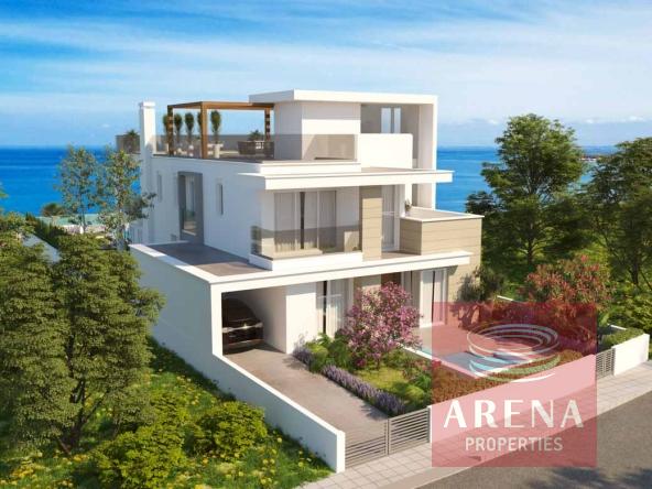 5 BED VILLA IN PERVOLIA