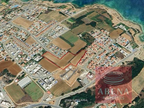 land for sale in Ayia Triada